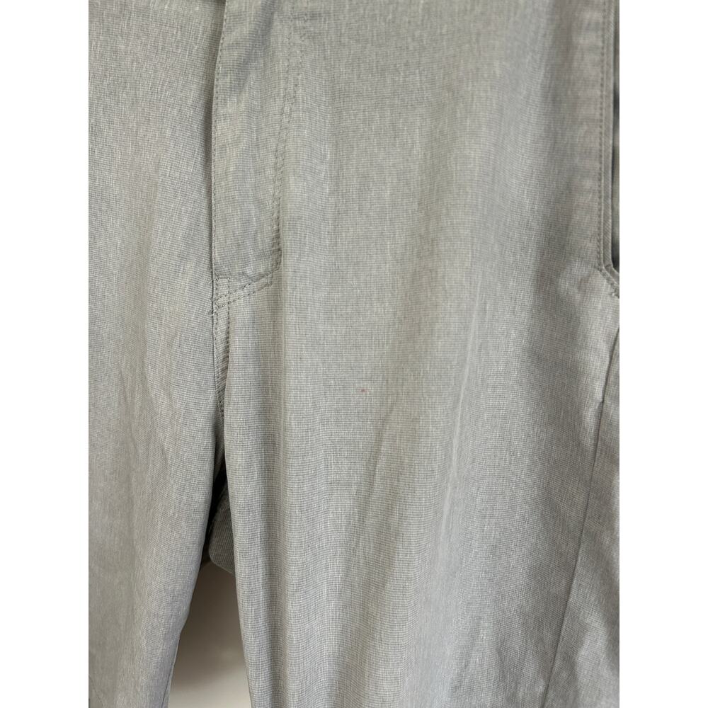 Billabong Men's Gray Hybrid Shorts - Size 30 - Picture 4 of 12